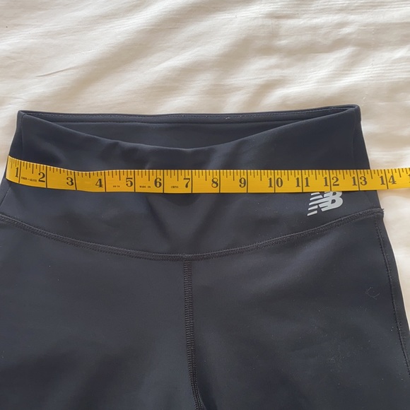 Dri fit NEw balance legging - Picture 2 of 7